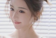 超碰电影人人摸