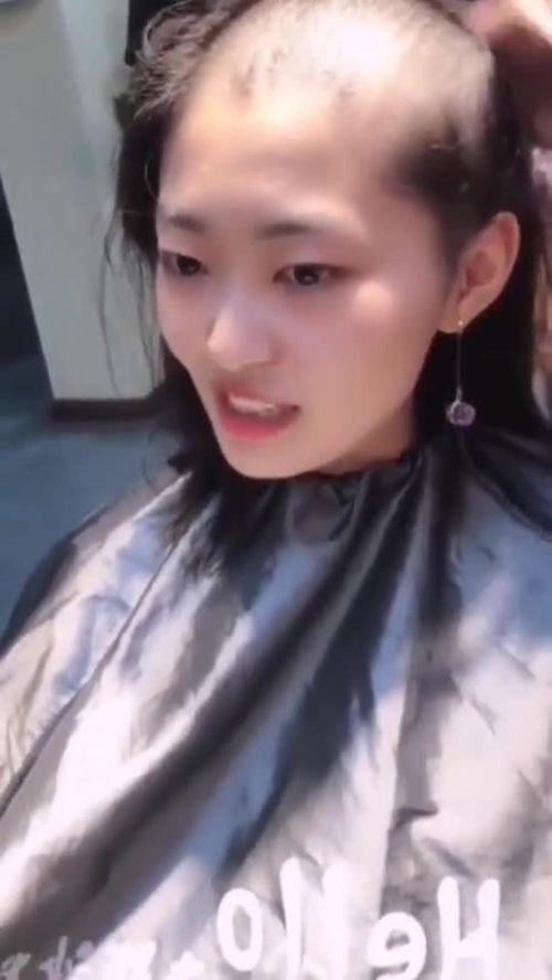 长发美女剃光头视频,惊艳蜕变引发网友热议